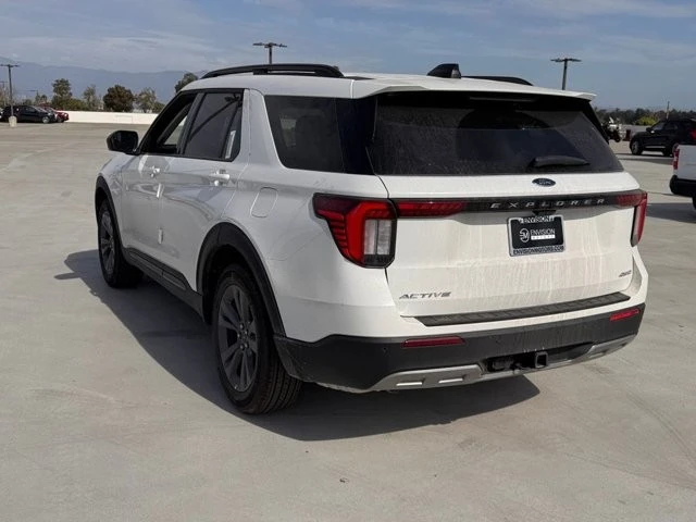 2026 Ford Explorer 6th Gen - Image 10 of 12