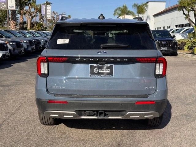 2026 Ford Explorer 6th Gen - Image 11 of 12