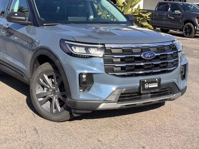 2026 Ford Explorer 6th Gen - Image 3 of 12