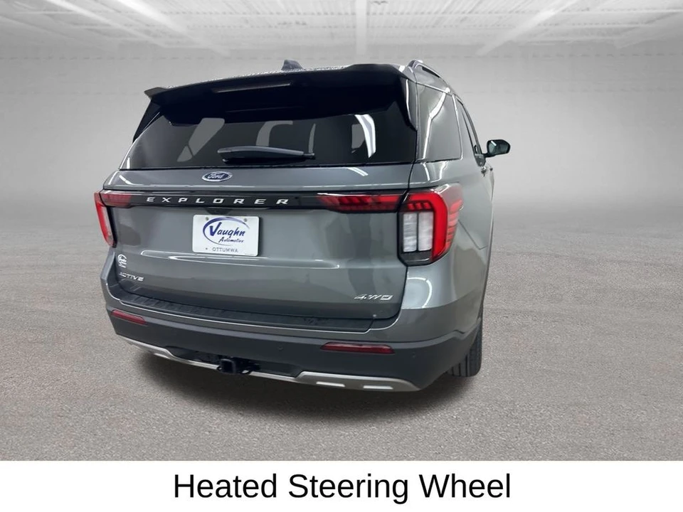 2026 Ford Explorer 6th Gen - Image 10 of 12
