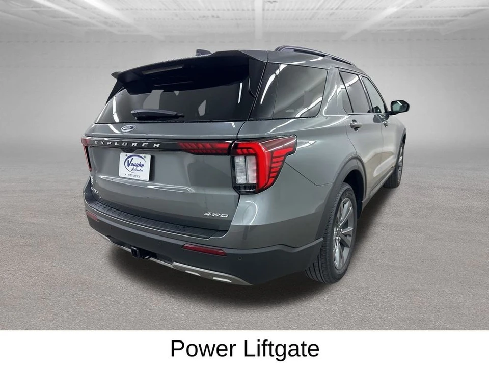 2026 Ford Explorer 6th Gen - Image 11 of 12
