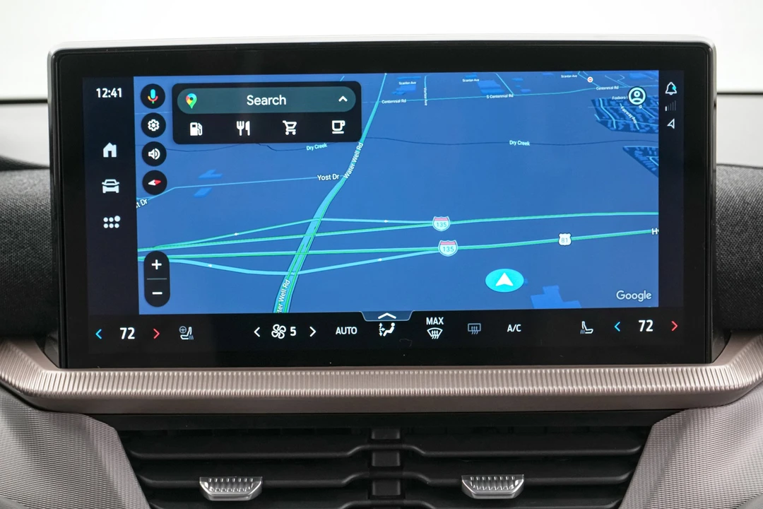 2026 Ford Explorer 6th Gen - Image 18 of 21