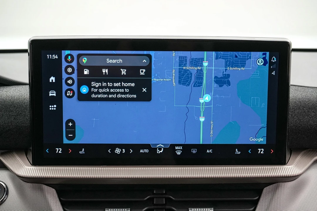 2026 Ford Explorer 6th Gen - Image 19 of 21