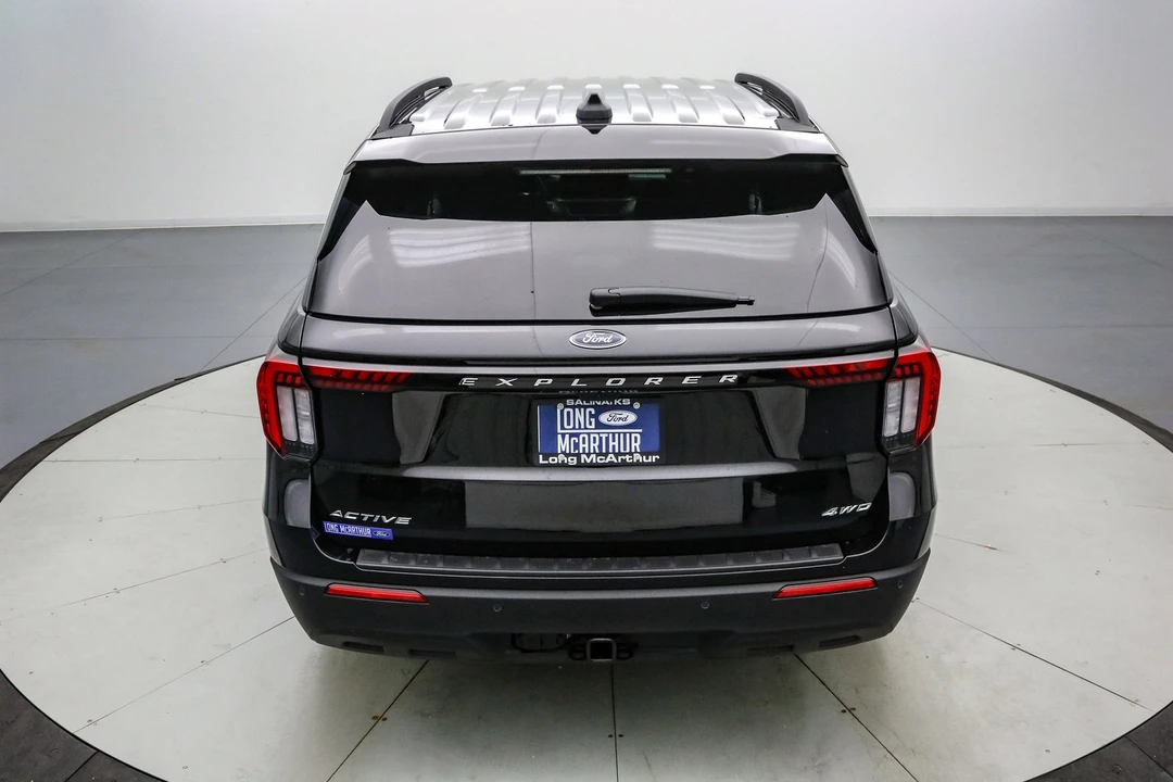 2026 Ford Explorer 6th Gen - Image 6 of 21