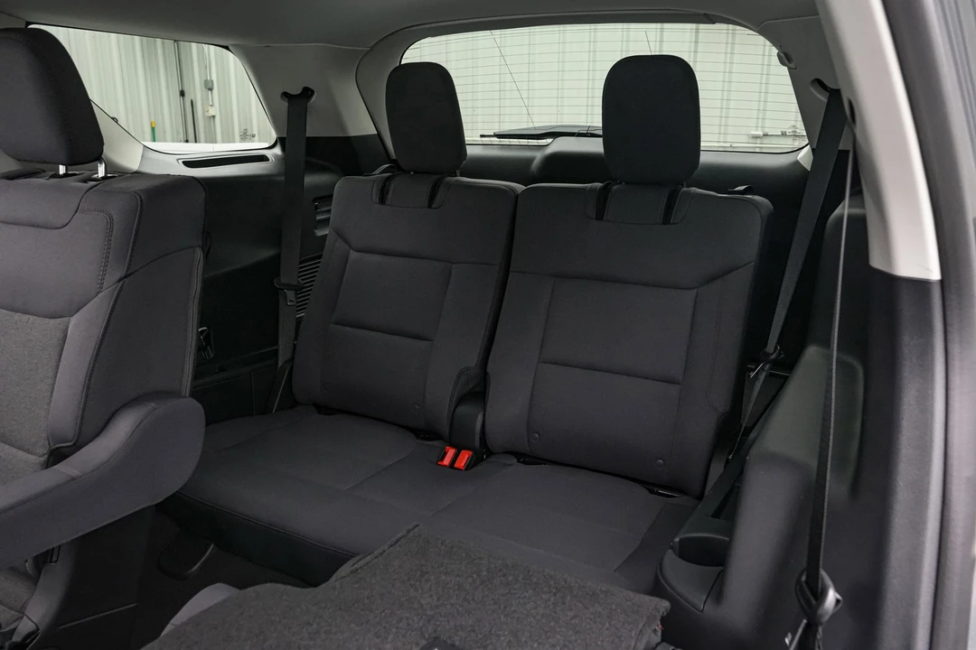 2026 Ford Explorer 6th Gen - Image 21 of 21