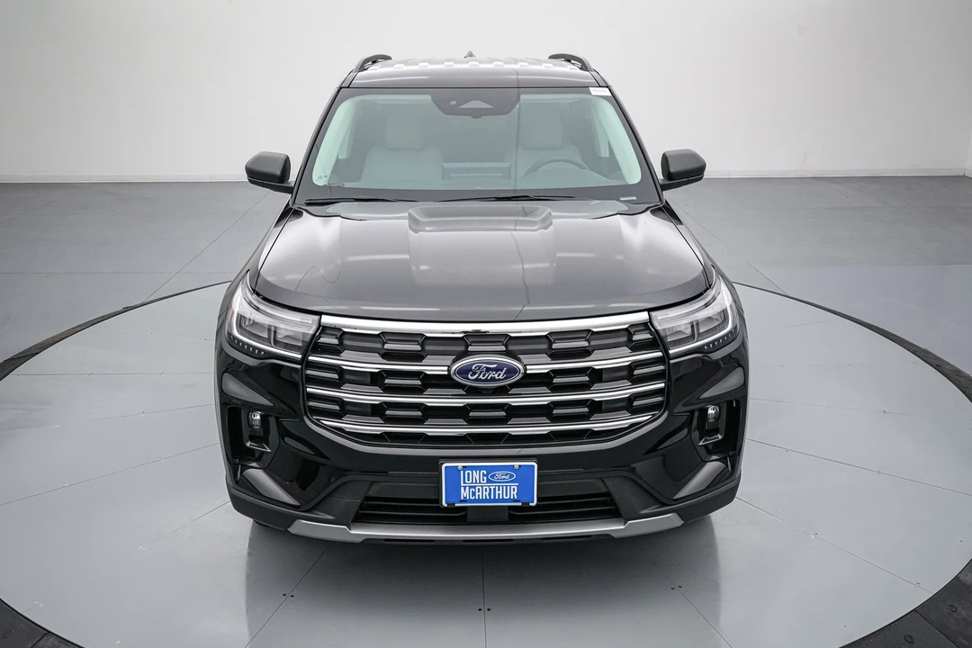 2026 Ford Explorer 6th Gen - Image 10 of 21
