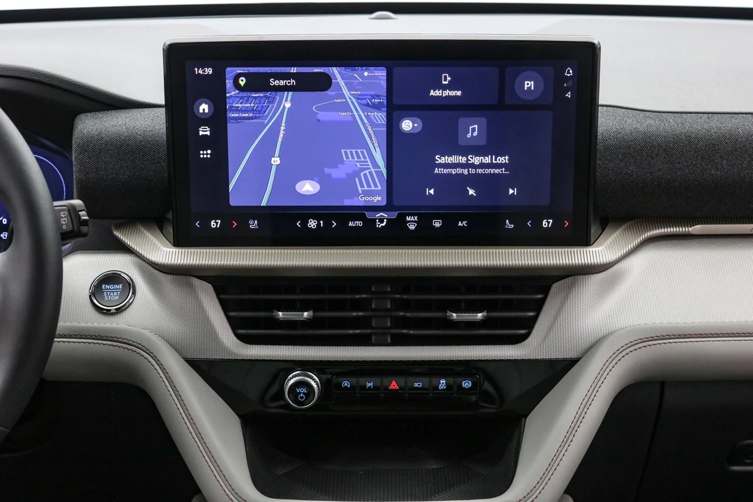 2026 Ford Explorer 6th Gen - Image 17 of 21