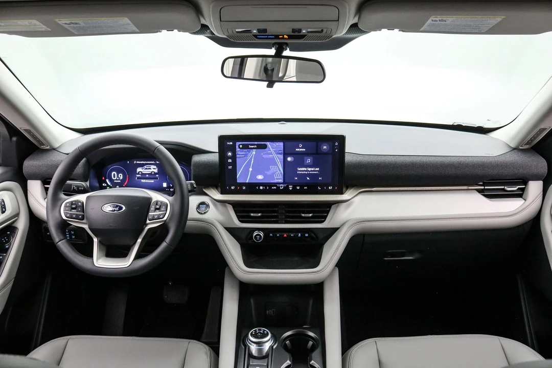 2026 Ford Explorer 6th Gen - Image 16 of 21