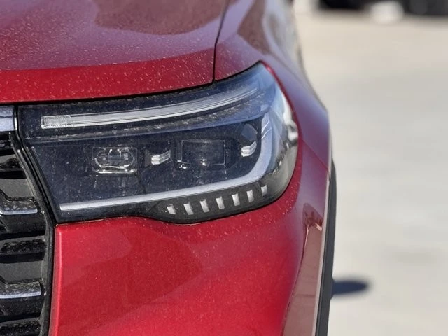 2026 Ford Explorer 6th Gen - Image 8 of 12
