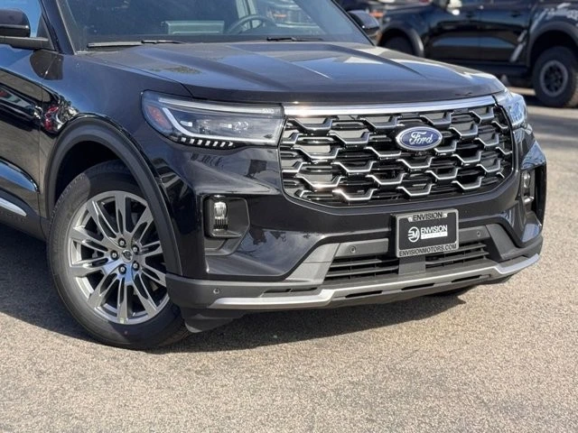 2026 Ford Explorer 6th Gen - Image 3 of 12