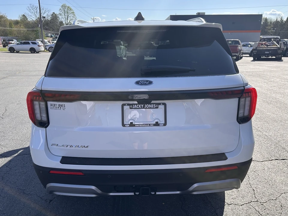 2026 Ford Explorer 6th Gen - Image 7 of 21