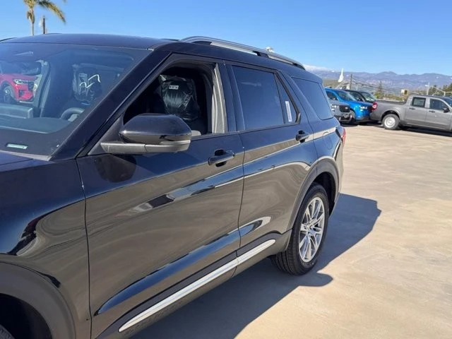 2026 Ford Explorer 6th Gen - Image 9 of 12