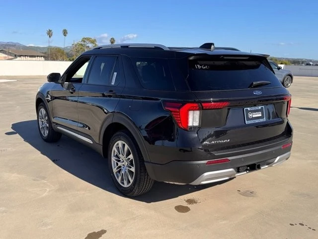 2026 Ford Explorer 6th Gen - Image 10 of 12