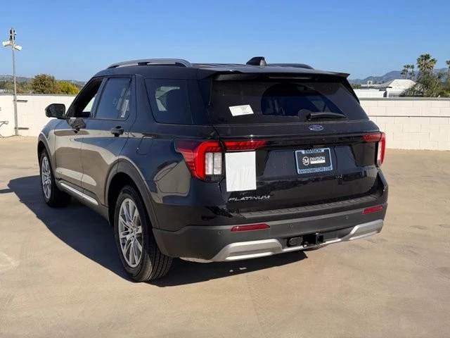2026 Ford Explorer 6th Gen - Image 10 of 12
