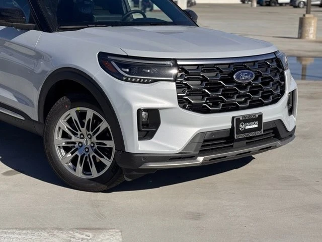 2026 Ford Explorer 6th Gen - Image 3 of 12