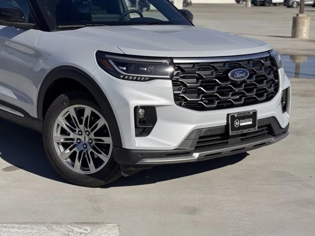 2026 Ford Explorer 6th Gen - Image 3 of 12