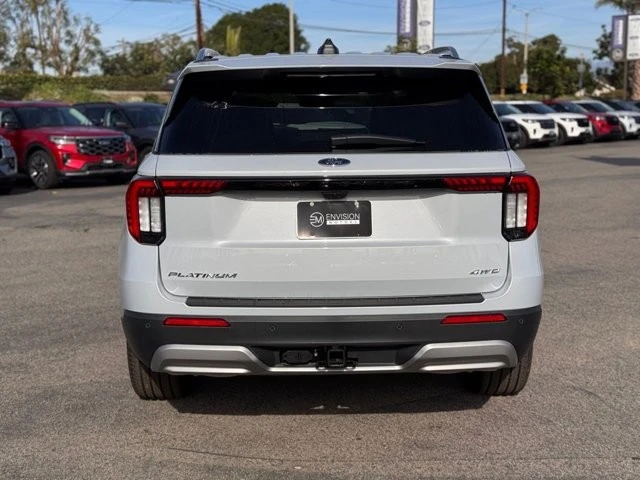 2026 Ford Explorer 6th Gen - Image 11 of 12