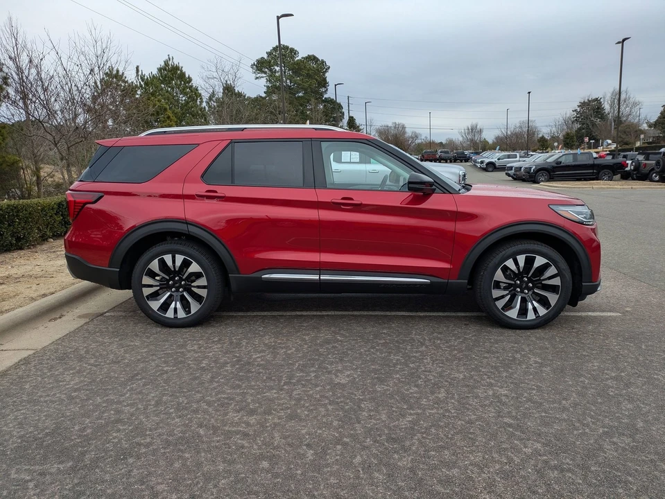 2026 Ford Explorer 6th Gen - Image 3 of 12