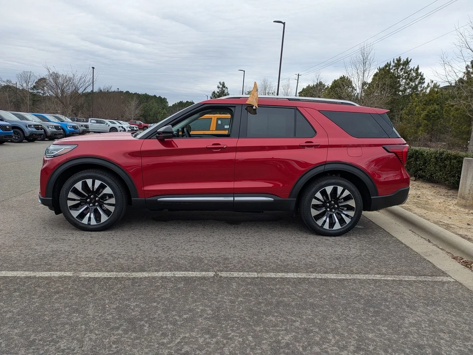 2026 Ford Explorer 6th Gen - Image 7 of 12