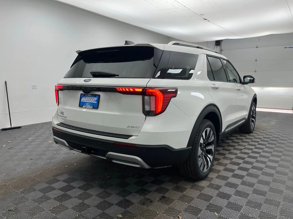 2026 Ford Explorer 6th Gen - Image 7 of 12