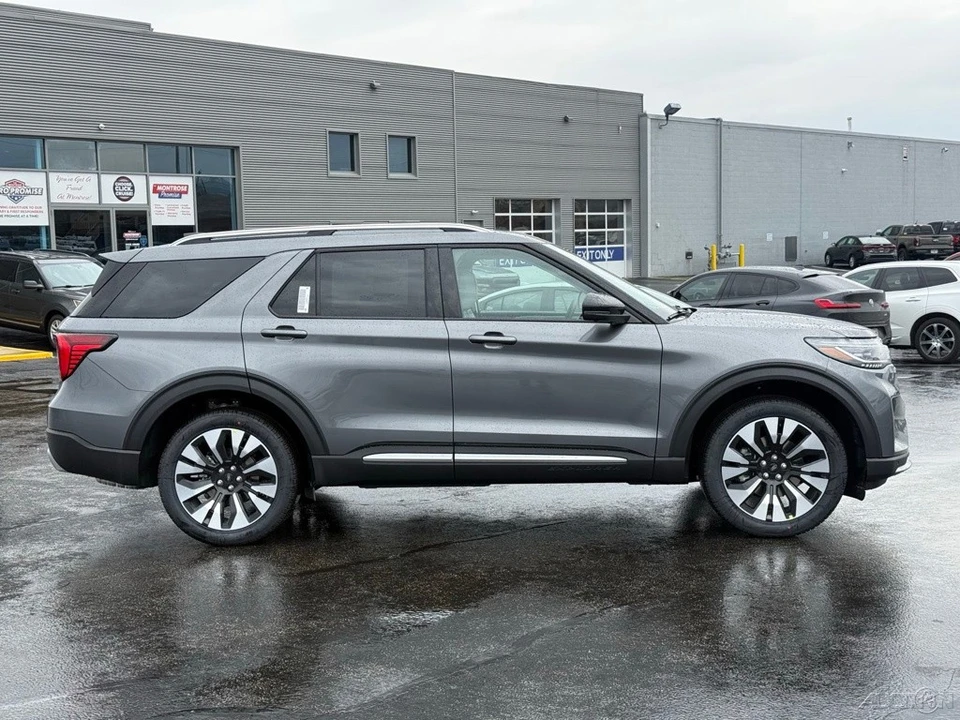 2026 Ford Explorer 6th Gen - Image 7 of 21
