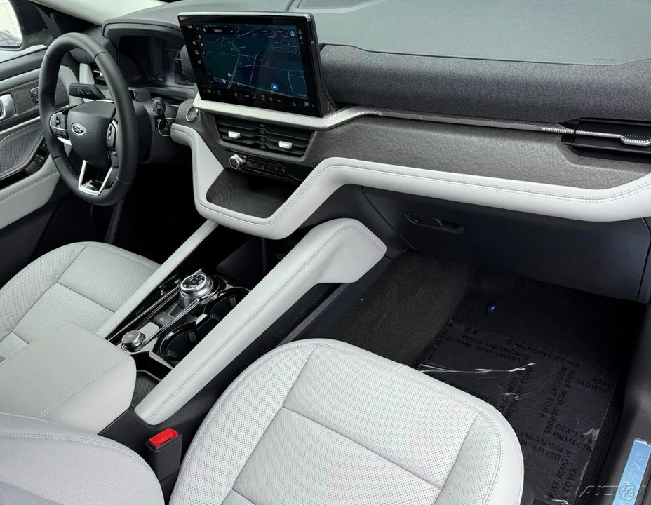 2026 Ford Explorer 6th Gen - Image 21 of 21