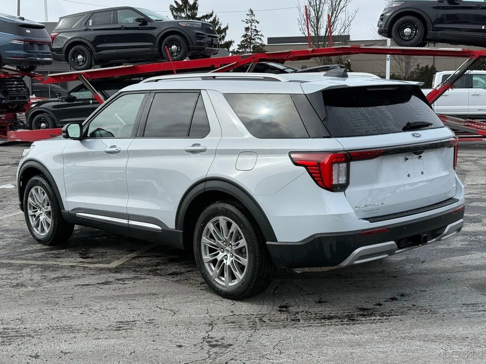 2026 Ford Explorer 6th Gen - Image 3 of 12