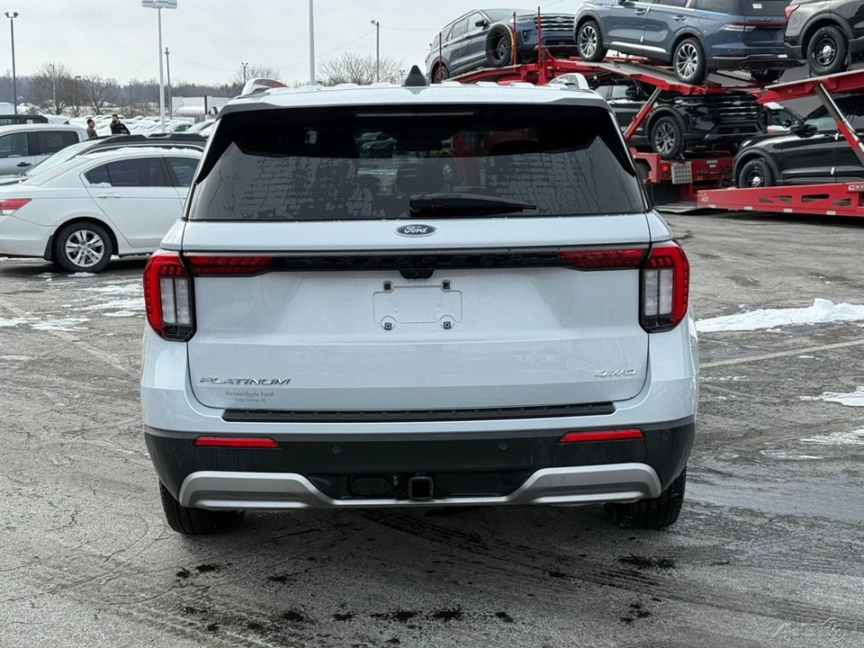 2026 Ford Explorer 6th Gen - Image 5 of 12