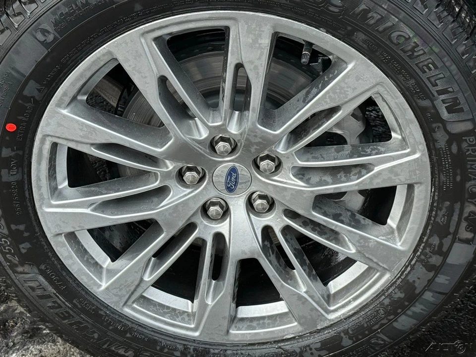 2026 Ford Explorer 6th Gen - Image 13 of 21