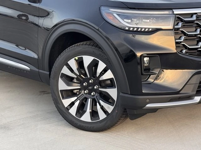 2026 Ford Explorer 6th Gen - Image 4 of 12