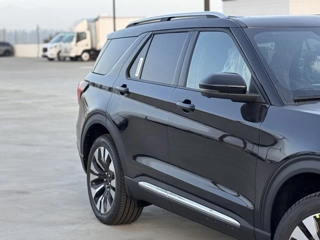 2026 Ford Explorer 6th Gen - Image 5 of 12