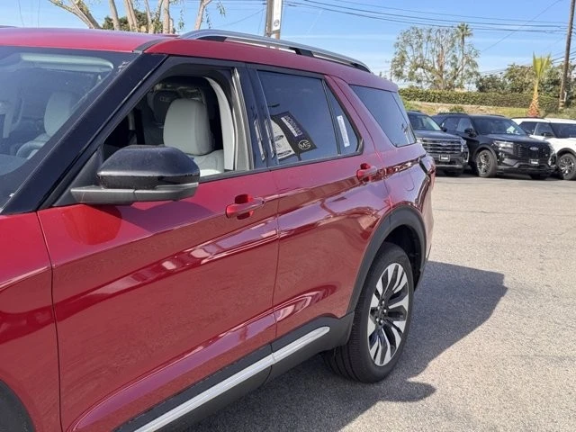 2026 Ford Explorer 6th Gen - Image 9 of 12
