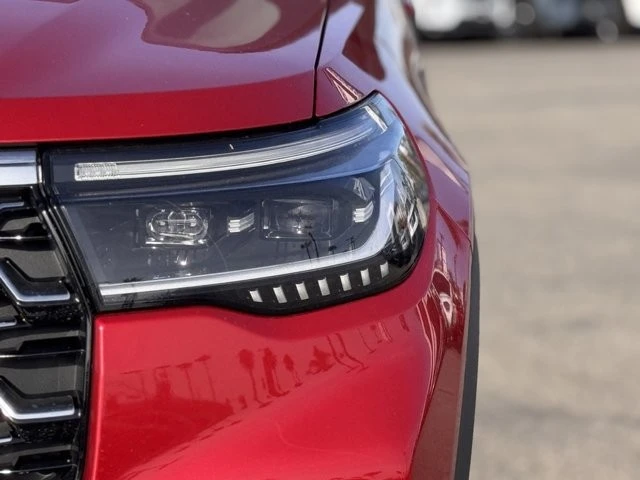 2026 Ford Explorer 6th Gen - Image 8 of 12