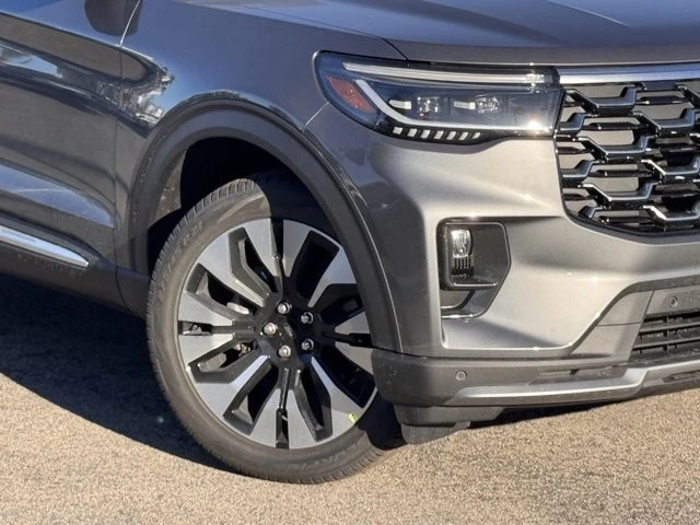 2026 Ford Explorer 6th Gen - Image 4 of 12