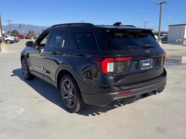 2026 Ford Explorer 6th Gen - Image 10 of 12