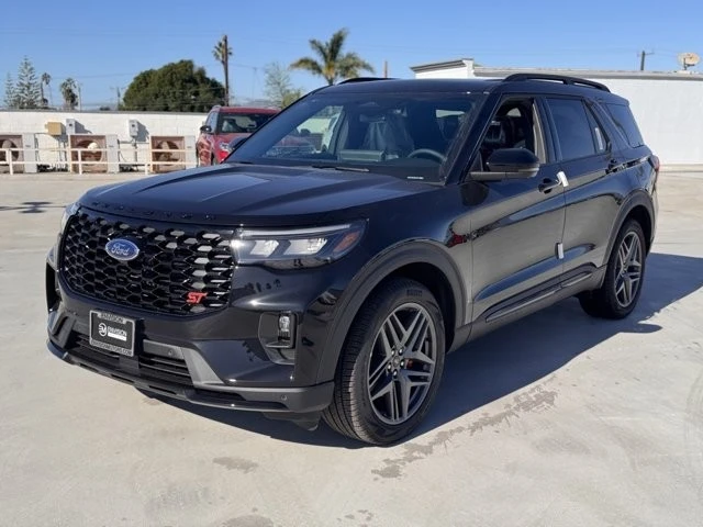 2026 Ford Explorer 6th Gen - Image 7 of 12