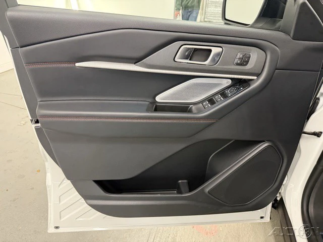 2026 Ford Explorer 6th Gen - Image 12 of 12