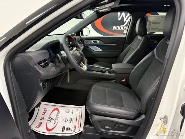 2026 Ford Explorer 6th Gen - Image 9 of 12