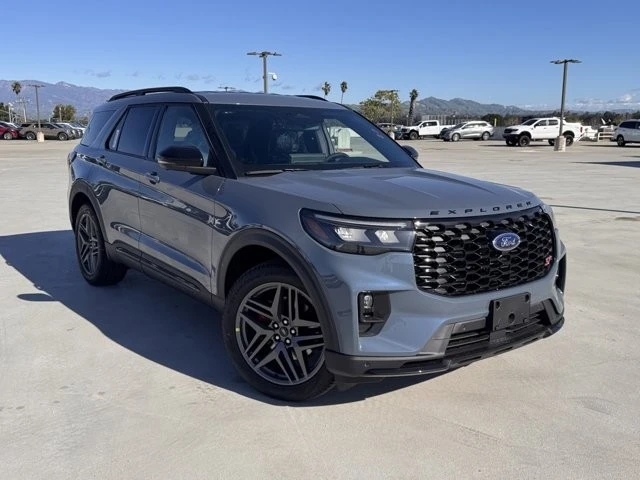 2026 Ford Explorer 6th Gen - Image 2 of 12