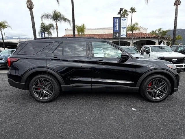 2026 Ford Explorer 6th Gen - Image 9 of 12