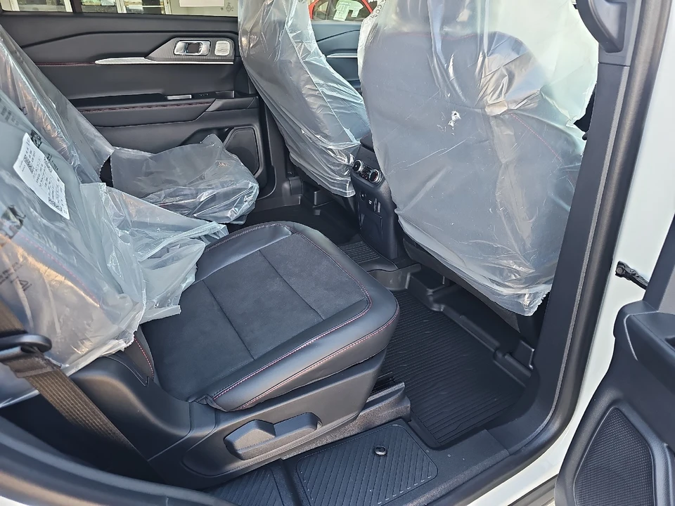 2026 Ford Explorer 6th Gen - Image 7 of 21