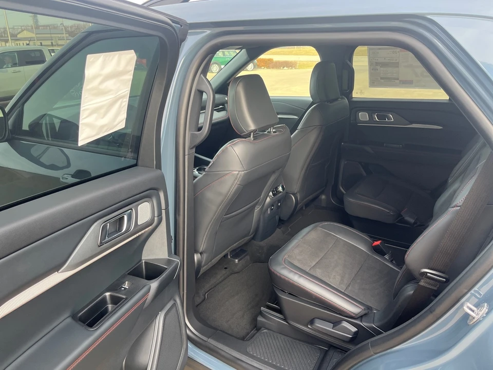 2026 Ford Explorer 6th Gen - Image 21 of 21