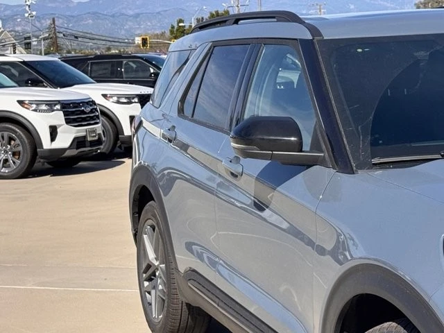 2026 Ford Explorer 6th Gen - Image 5 of 12