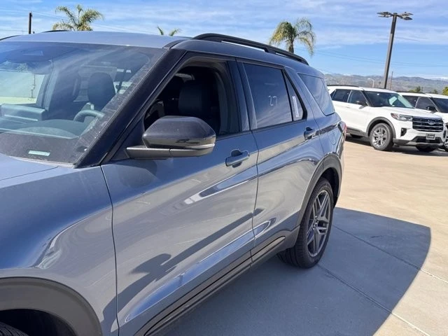 2026 Ford Explorer 6th Gen - Image 9 of 12