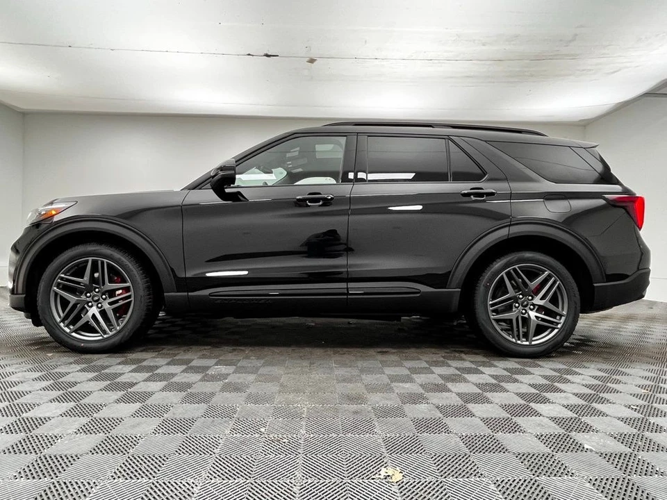 2026 Ford Explorer 6th Gen - Image 12 of 12