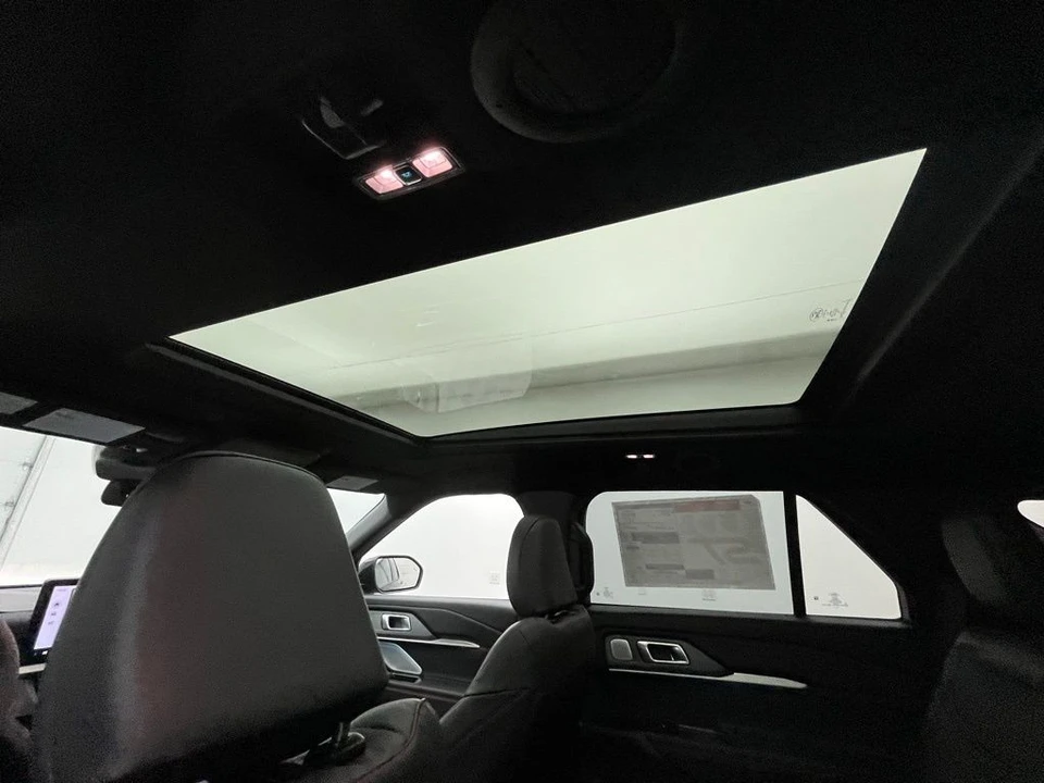 2026 Ford Explorer 6th Gen - Image 3 of 12