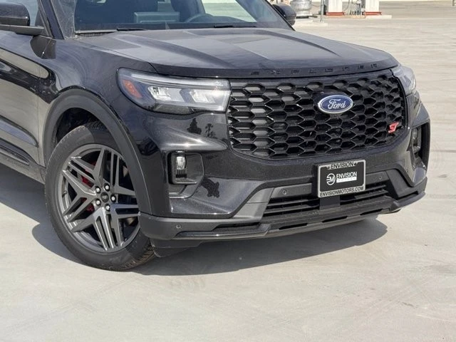 2026 Ford Explorer 6th Gen - Image 3 of 12