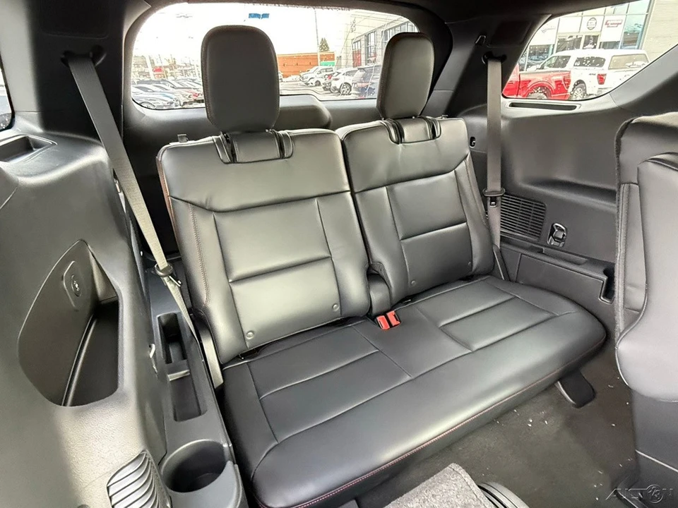 2026 Ford Explorer 6th Gen - Image 18 of 21