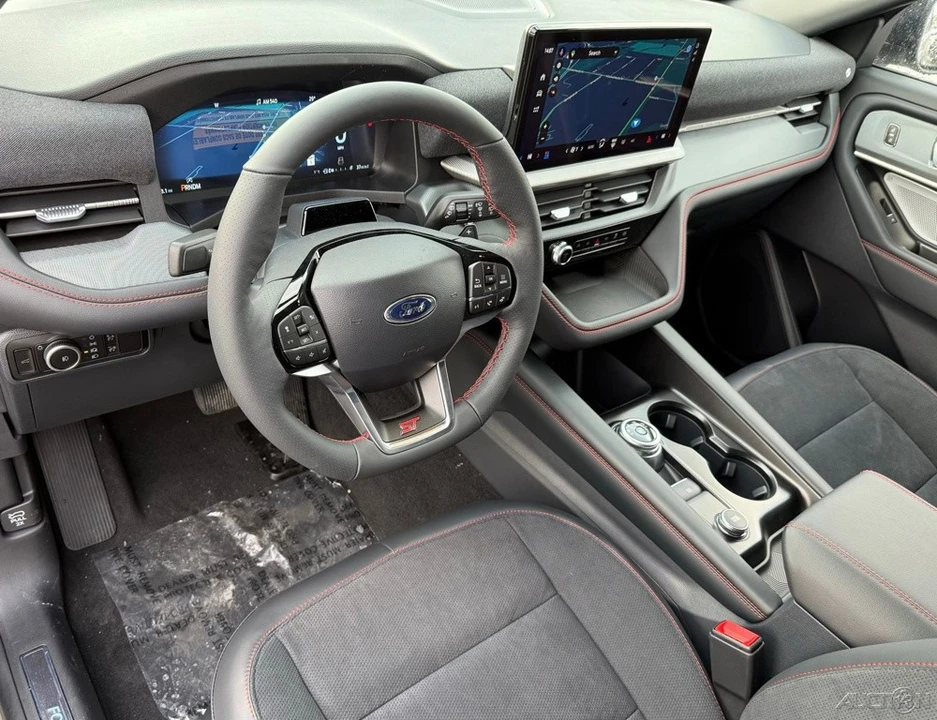 2026 Ford Explorer 6th Gen - Image 14 of 21