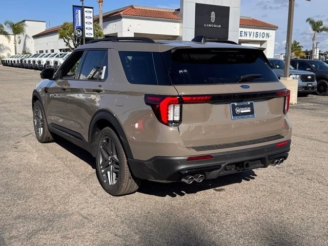 2026 Ford Explorer 6th Gen - Image 10 of 12